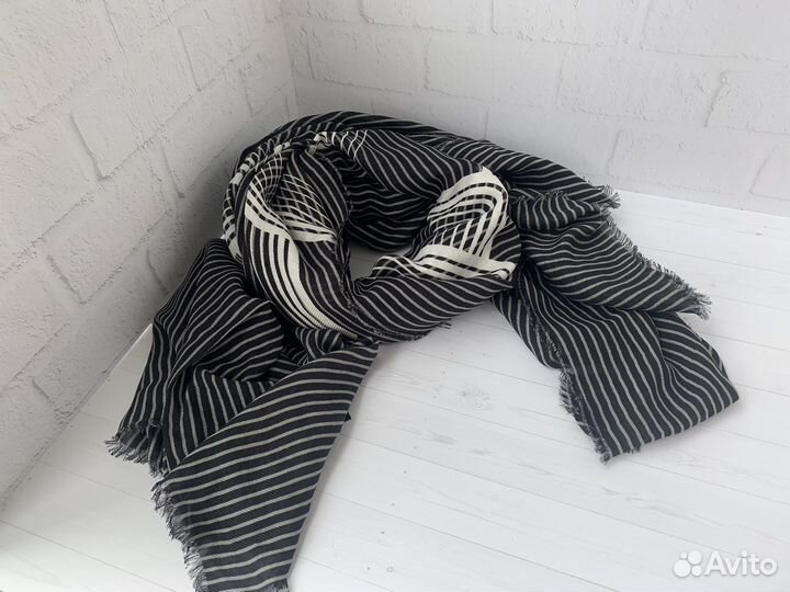 Палантин женский