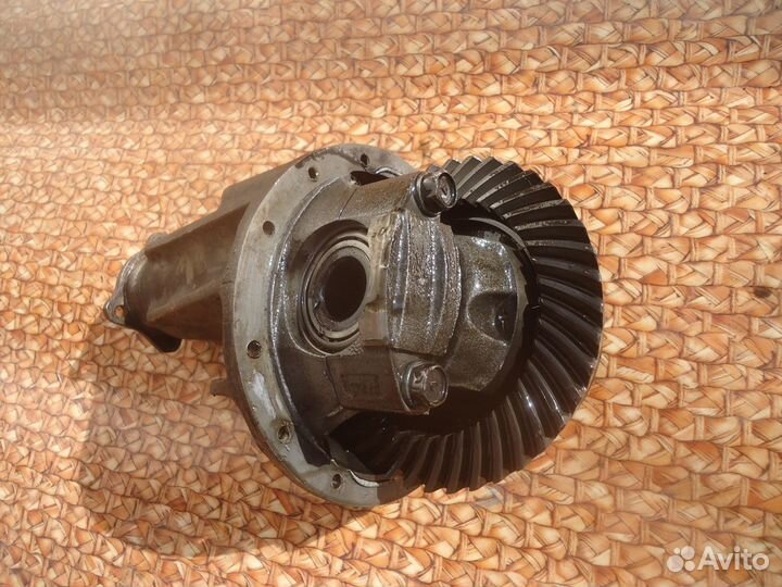 Редуктор переднего моста 9х41 Isuzu Trooper