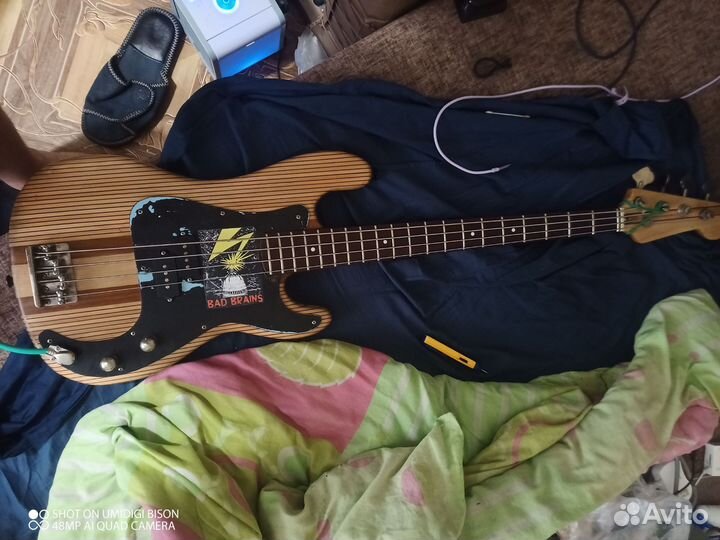 Бас гитара Орфей полосатик