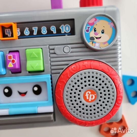 Развивающий магнитофон от Fisher Price