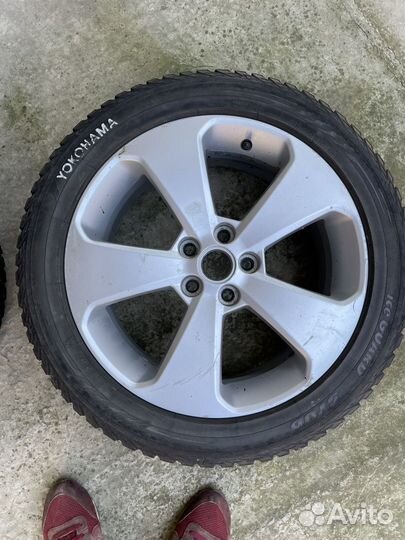 Yokohama Ice Guard IG35 215/50 R17 95T