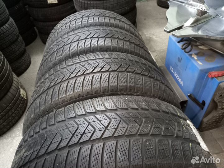 Pirelli Scorpion Winter 235/55 R19 105H