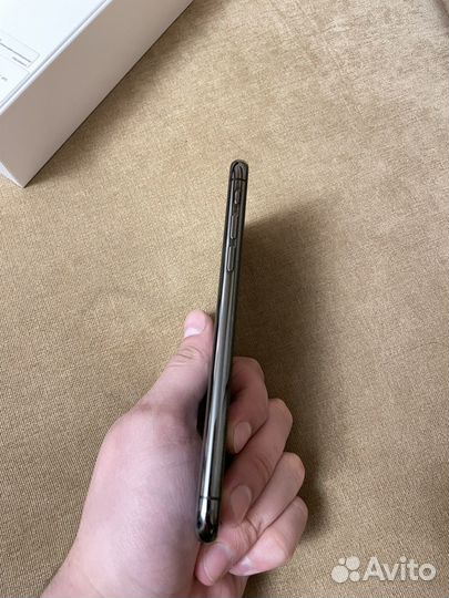 iPhone X, 256 ГБ