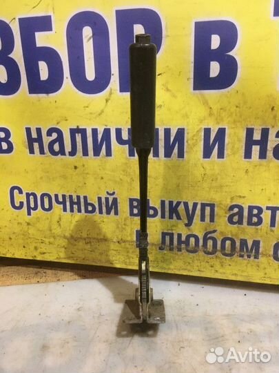 Рычаг стояночного тормоза ваз (LADA) 2110