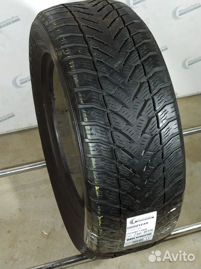 Goodyear UltraGrip 255/60 R17 106H