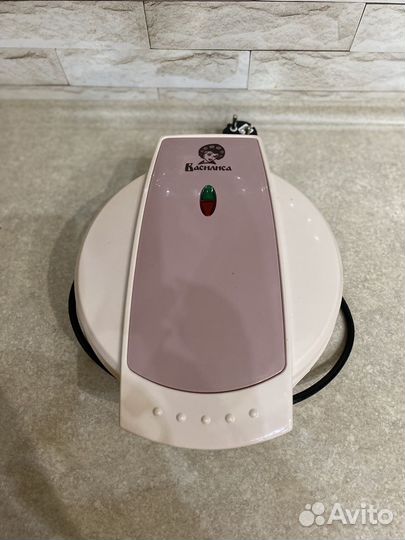 Вафельница Василиса В5-700