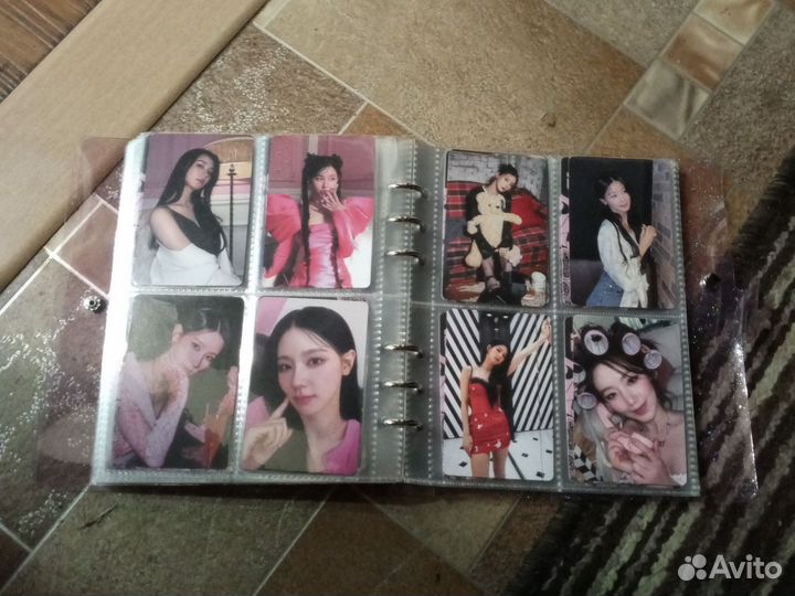 К-поп карты с биндером (213 штук)