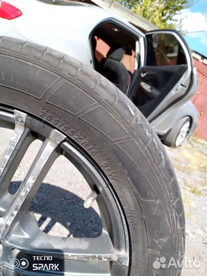 Dunlop SP Sport Maxx 205/55 R16