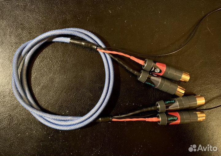 ASH Фонокабель RCA 1.2м серебро Япония новый