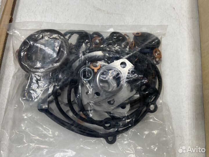 Комплект прокладок на pajero 4 3.2 Дизель