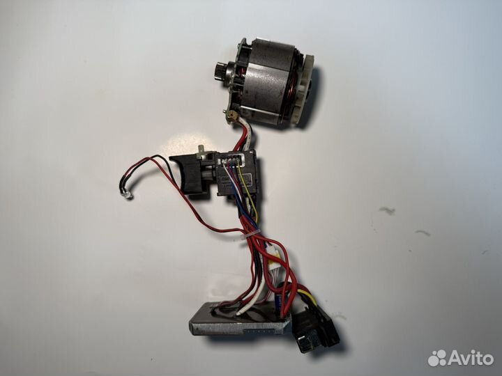 Выключатель шуруповерта Greenworks GD24DD140