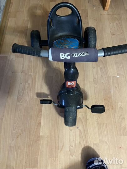 Детский трехколесный велосипед