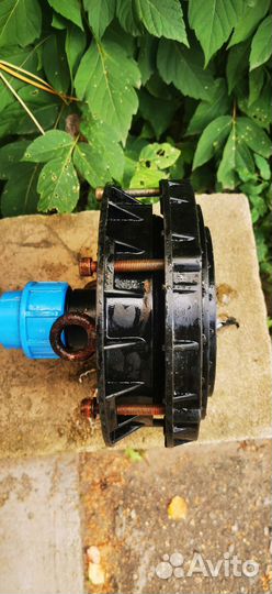 Оголовок скважины Джиликс д 125 мм б/у