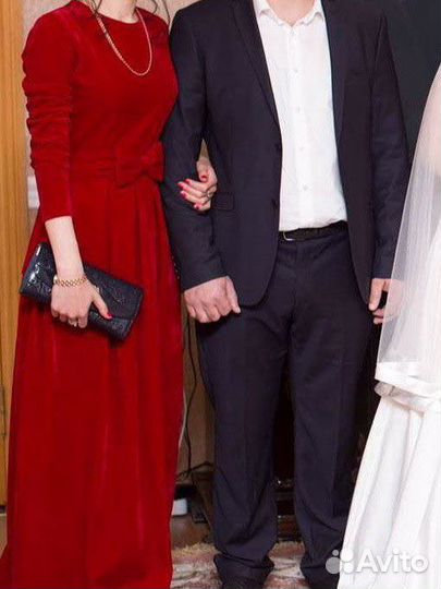 Вечернее платье