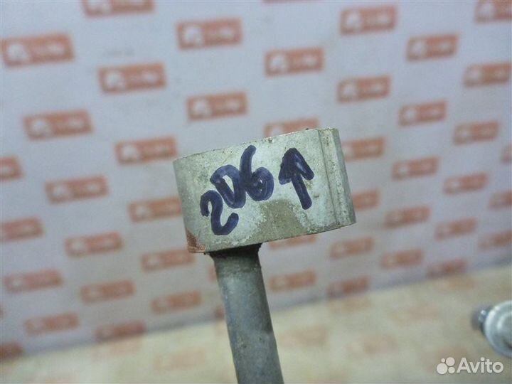 Трубка кондиционера Land Rover Discovery L319 AJ41