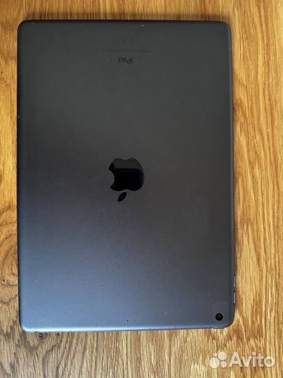 iPad 7 поколения 128 GB Wi-Fi