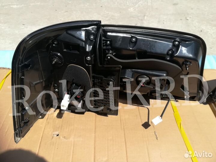 Задние фонари lexus 570 диодные