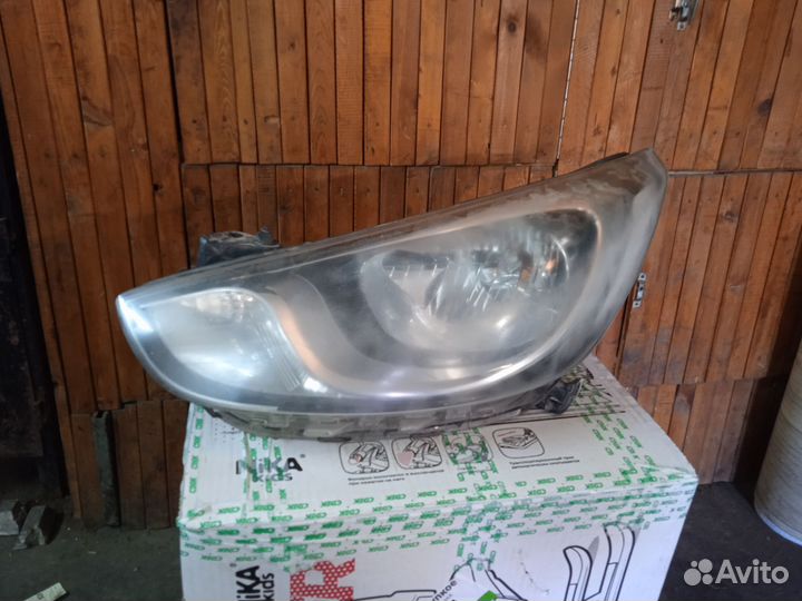 Левая фара на hyundai solaris 1