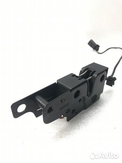 Замок капота Audi A3 8P 2007