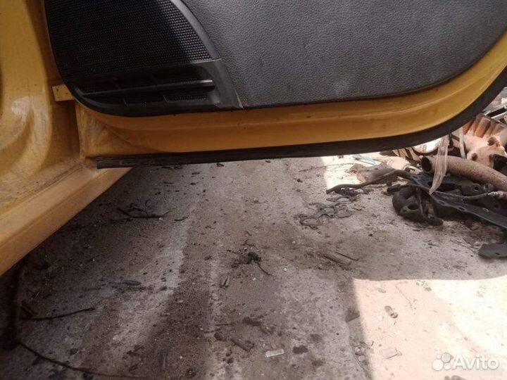 Дверь задняя правая Volkswagen Polo 5 2017