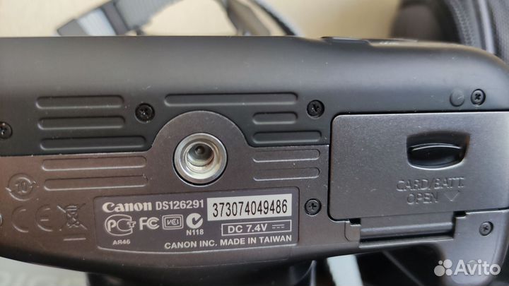 Фотоаппарат Canon EOS 1100D