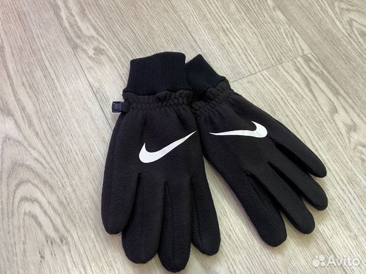 Перчатки nike