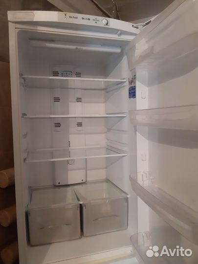 Холодильник Индезит ноуфрост