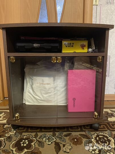 Тумба под телевизор