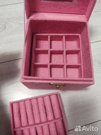 Шкатулка для украшений