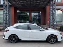 Honda Civic 1.5 CVT, 2020, 121 000 км, с пробегом, цена 1 950 000 руб.