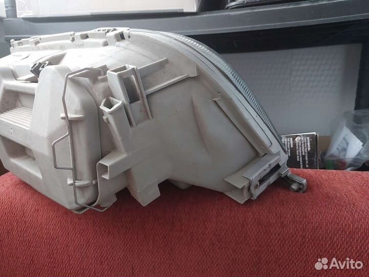 Фара w140 передняя правая