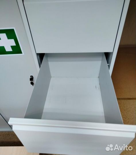 Шкаф картотечный шк-5 rommel с замком