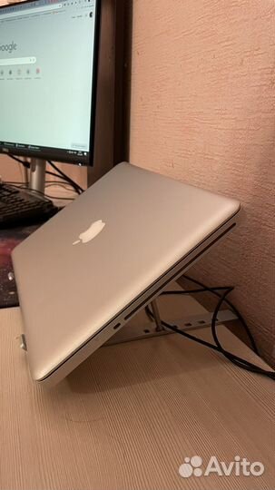 Apple macbook pro 2012 mid