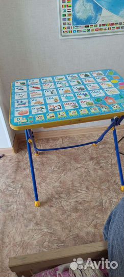 Детский стол