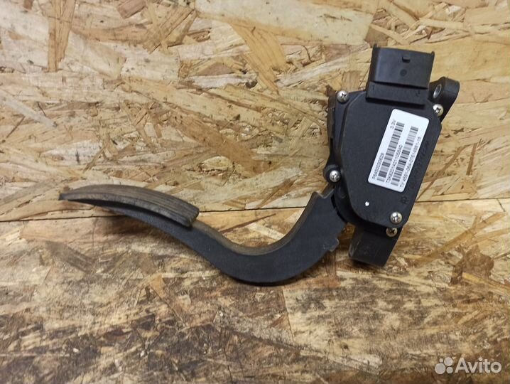 Педаль газа LADA Vesta