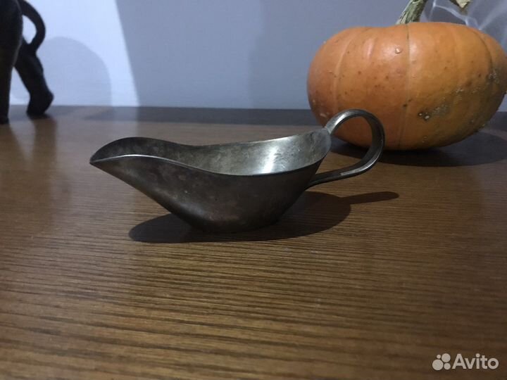 СССР Мельхиоровый Соусник, молочник