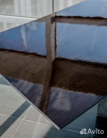 Ламинированные сендвич-панели для откосов