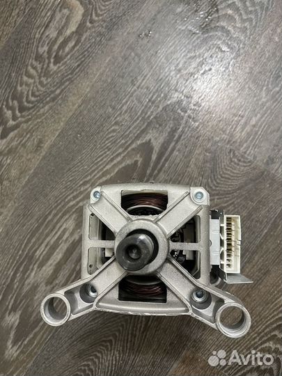 Электромотор для стиральной машинки hotpoint