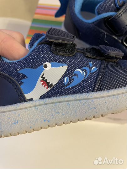 Кроссовки 21