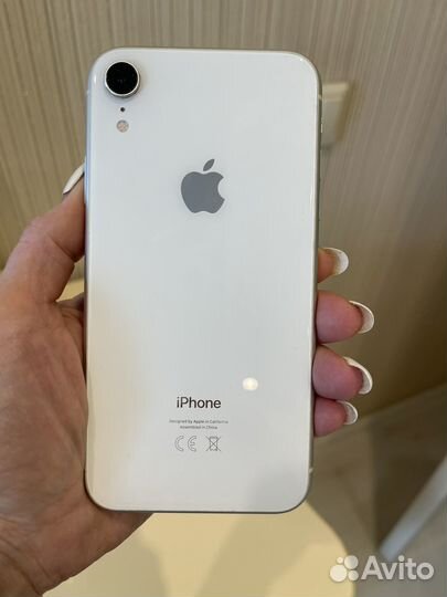 iPhone Xr, 64 ГБ