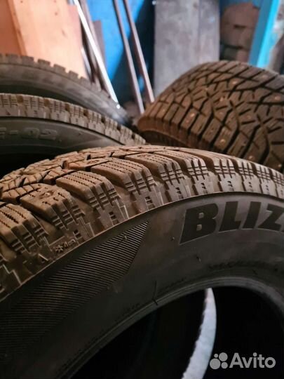 Bridgestone Blizzak Spike-02 195/65 R15