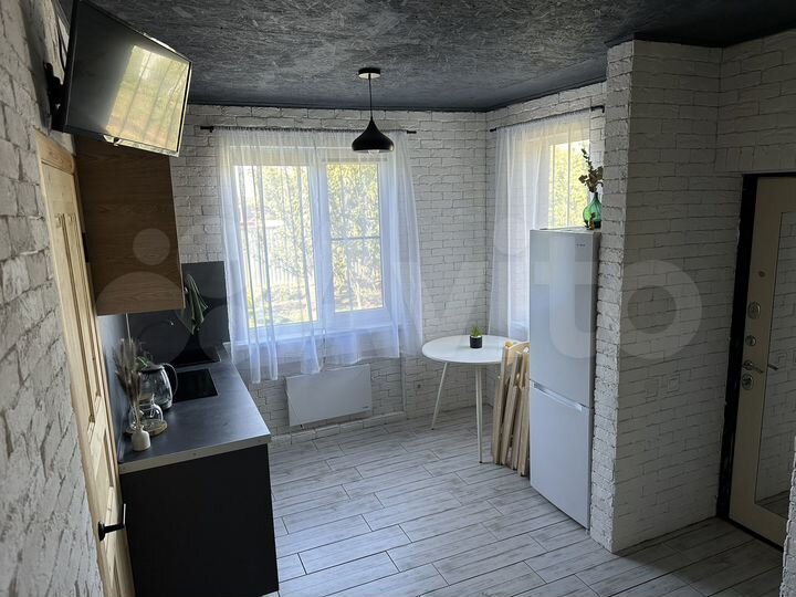 Дом 30 м² на участке 6 сот.