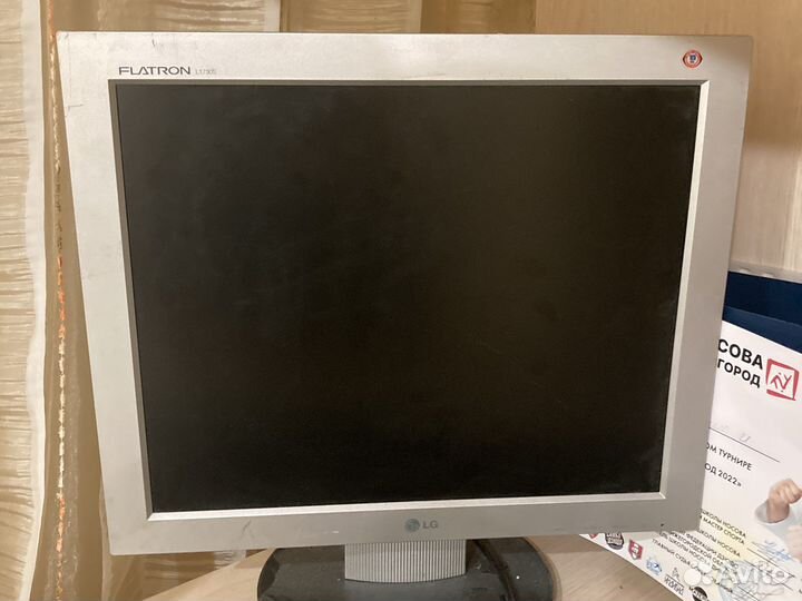 Монитор LG