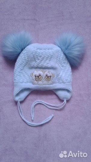 Шапочка зимняя с меховыми помпонами