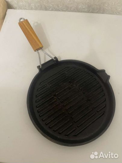 Чугунная сковорода гриль