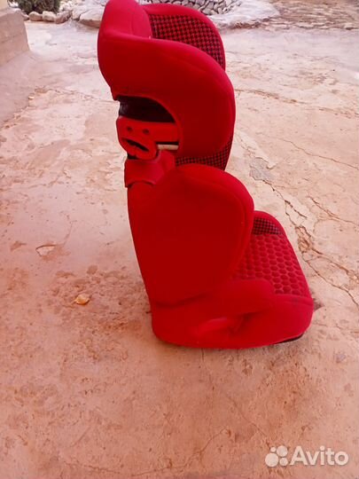 Детское автокресло 15 до 36 кг