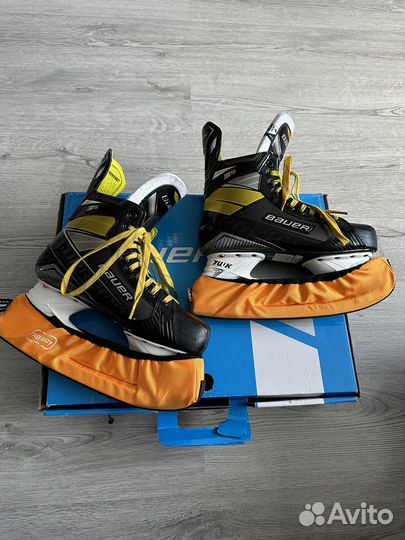 Хоккейные коньки Bauer supreme 3s SR