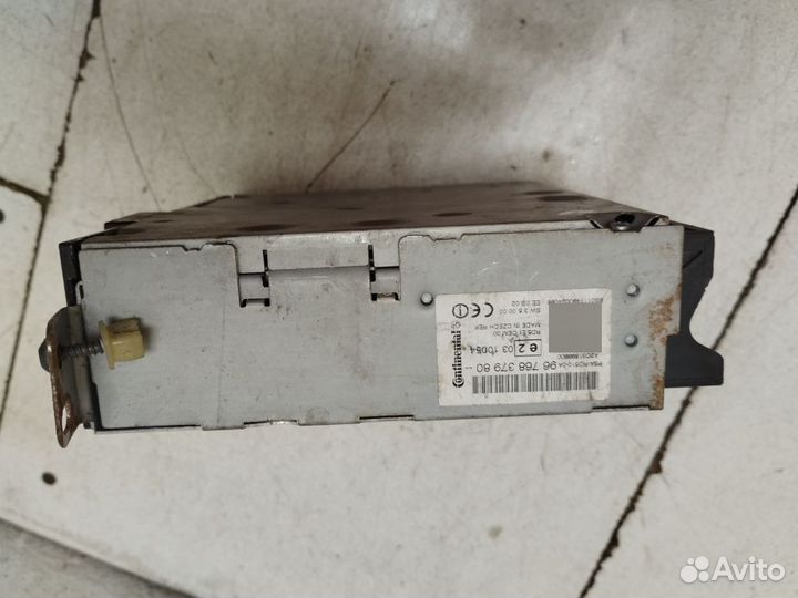 Магнитола Ситроен C4 2