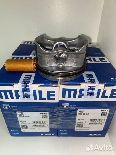 Комплект поршней Mahle BSE STD