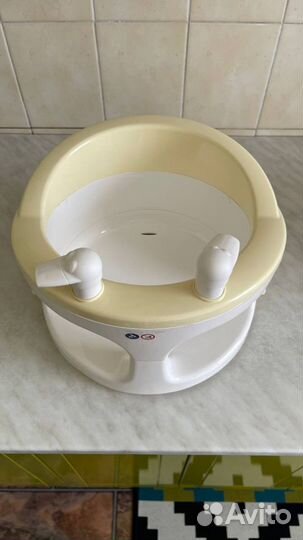 Стульчик для купания в ванной